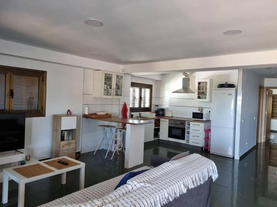 Villa Isabelita, Piscina Privada Y Salida A Playa Табернес-де-Вальдигна Экстерьер фото